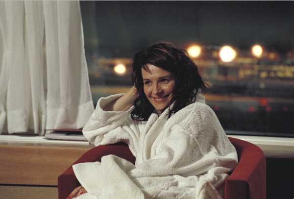 Juliette Binoche at the top of the French box office